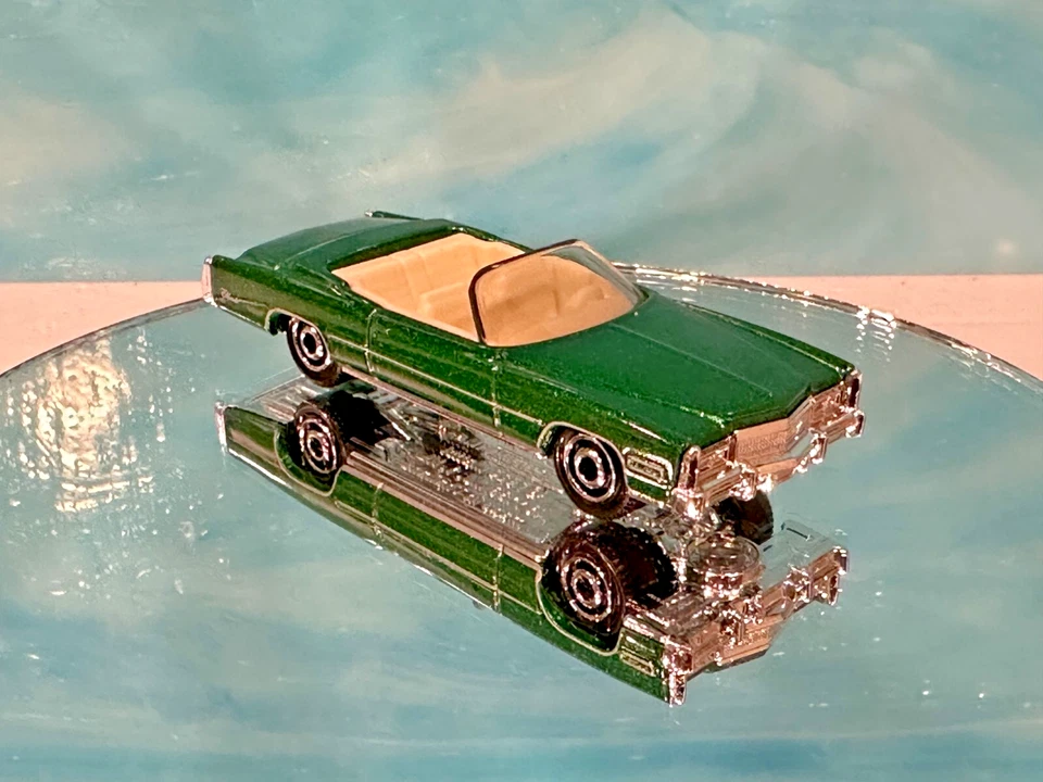 Matchbox #HVR96 Convertible Series #2 1975 Cadillac Eldorado Convertible CRNR SE