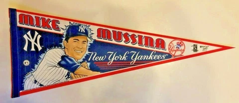 NEW YORK YANKEES MIKE MUSSINA VINTAGE MLB BASEBALL COLLECTORS PLAYER PENNANT Cover