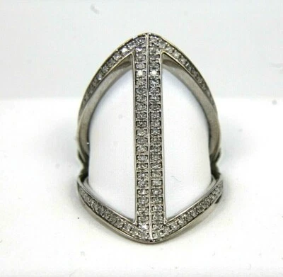 Anillo largo redondo de diamantes con racimo de 2 filas de oro blanco de 14 k de 0,92 quilates Foto 1 de 4