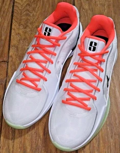 Zapato de baloncesto Nike Sabrina 2 By You personalizado blanco/caliente Punch talla EE. UU. W 9,5/M 8 - Imagen 1 de 8