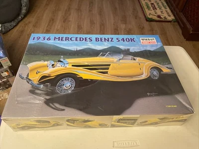 SEALED, RARE Minicraft 1:16 1936 Mercedes-Benz 540K VTG Model Car Kit #11219 - Image 1 of 4
