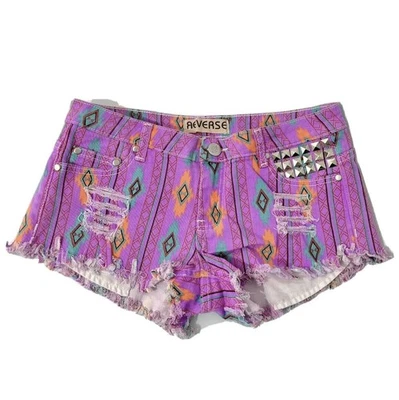 Pantalones Cortos de Verano Reverso Denim Corte GRANDES Rosa Púrpura Tachonado Rasgado Nuevos sin Etiquetas Foto 1 de 4