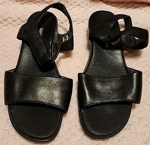 Easy Spirit Women's Low Wedge Sandals Size 7.5 M, Black Leather - Picture 1 of 8