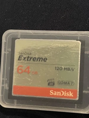SanDisk Extreme 64 GB 120 MB/s CompactFlash Memory Card -Gold/Red - Image 1 of 3