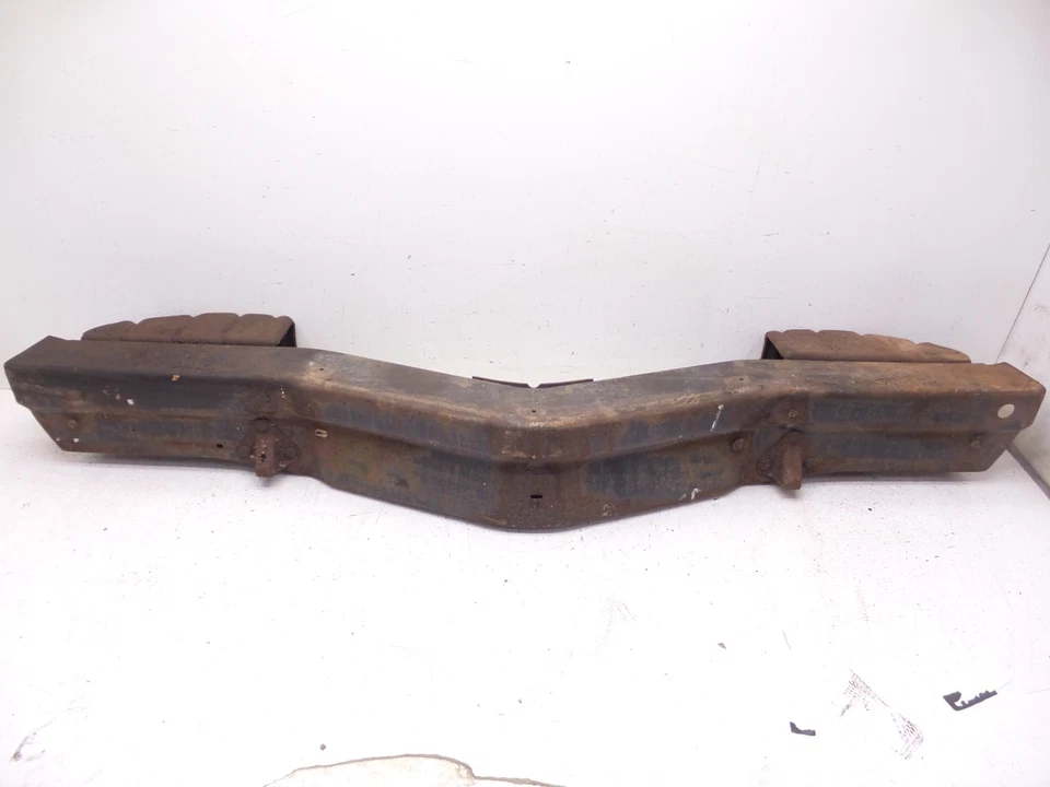 Soporte de impacto refuerzo parachoques delantero metálico Camaro 78-81 original GM Foto 1 de 4
