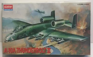 A10 THUNDERBOLT II Warthog w Nose Cannon & Maverick Missiles 1/72 Open Box 1988 - Picture 1 of 5