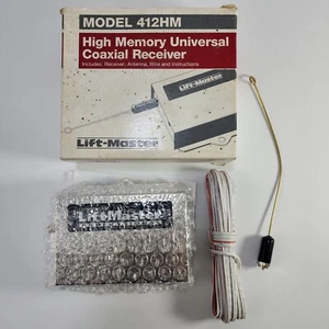 Receptor coaxial universal Liftmaster 412HM 390 MHz para abridor de puertas y puertas de garaje - Imagen 1 de 4