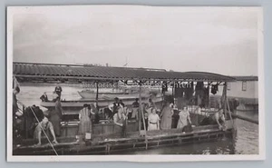 Mainz 1936 -Wäscherinnen auf Boot im Fluß - Altes Foto 1930er - Picture 1 of 2