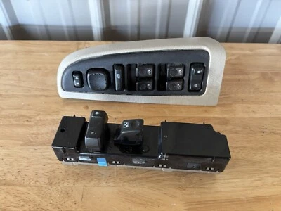 Juego de interruptores de ventana delantera Cadillac Escalade Ext 2005 15125142 Foto 1 de 4