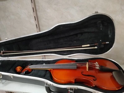 Glaesel Shop Adjusted VA403E5 Junior Viola w/Hard Shell Case, 2000 F18866 - Image 1 of 4