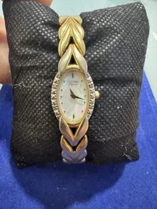 Reloj de cuarzo Citizen Elegance para mujer 5421-F44701 hoja de diamante - Imagen 1 de 17