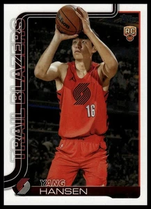 2025-26 Topps #216 Yang Hansen Rookie - Picture 1 of 2