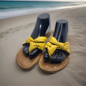 BOC Born Concept Vegan Leather Yellow Bows Flip Flops Size 9M Sandals Thongs - Picture 1 of 9