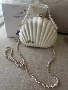 Chanel Beauty VIP Edición Limitada Novedad Negro Estrás Shell Bolso Perla NUEVO - Imagen 1 de 24