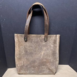 Borsa a tracolla Howl & Hide in pelle marrone 15" x 14" - Foto 1 di 9