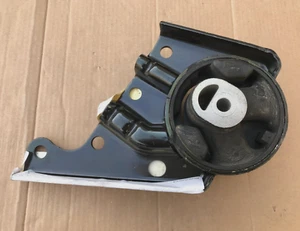 CHRYSLER JEEP Rear LH Engine Mount - 04612951 **Genuine New MOPAR OEM Part** - Picture 1 of 10