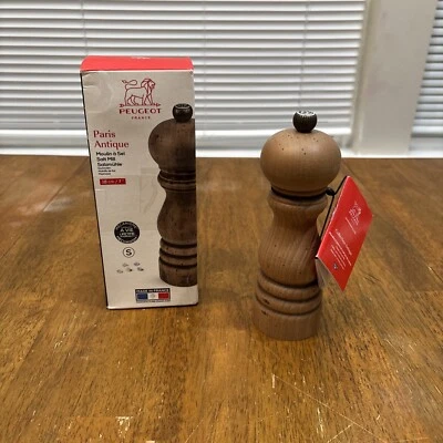 Molino de sal antiguo Peugeot Paris Classic Collection, 18 cm/7, natural, 30964 R 119 Foto 1 de 4