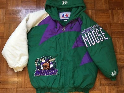 Chaqueta Minnesota Moose De Colección Logo Atlética Diente de Tiburón Años 90 IHL Hockey Talla L/XL Foto 1 de 4