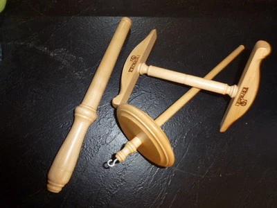 Kromski Niddy Noddy Notespinne and Drop Spindle Set Clear  - Image 1 of 4