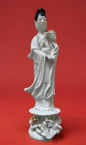 Vintage Asian Chinese Goddess QUAN YIN White Porcelain Statue Figurine 10" Tall - Picture 1 of 5