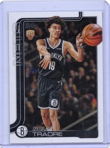 Baloncesto Topps 2025-26 - Nolan Traore (RC) #219 Brooklyn Nets  - Imagen 1 de 2