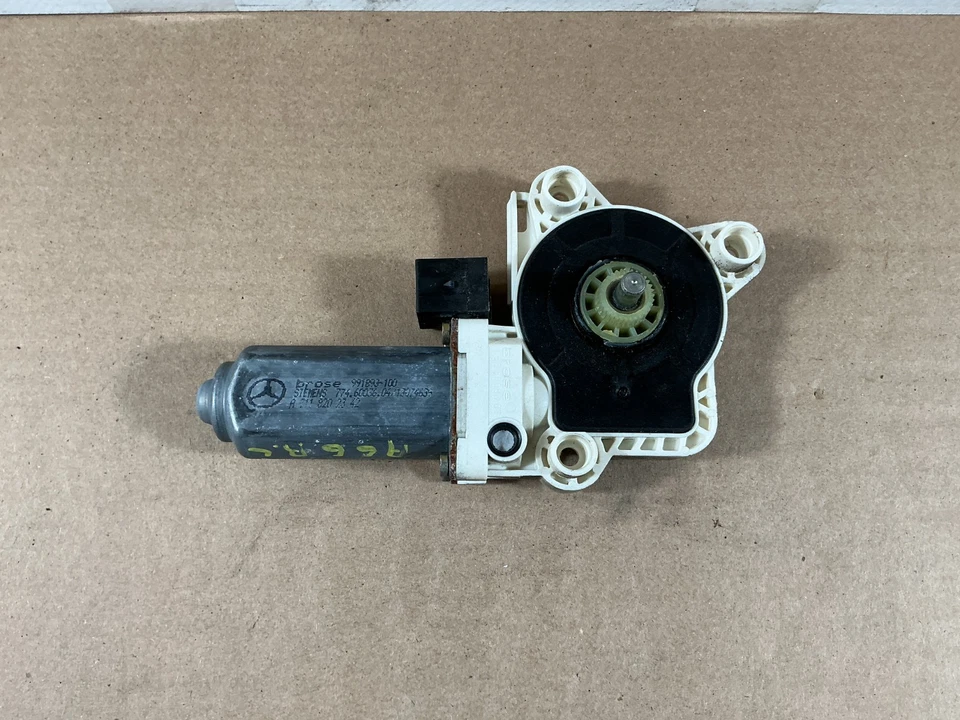 Motor ventana trasera izquierda mercedes-benz e500 w211 2003-2009 a2118202342 fabricante de equipos originales Foto 1 de 4