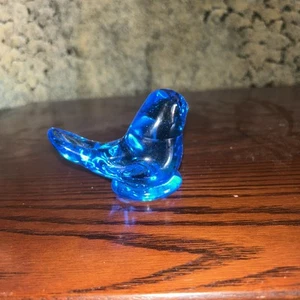 Vintage Art Glass Bluebird of Happiness 1989 Signed Leo Ward - Picture 1 of 4