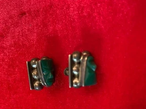Vintage Aztec Sterling Silver Green Stone Carved Mask Face Screw Back Earrings! - Picture 1 of 5