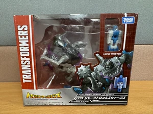 TakaraTomy Japan Transformers Legends LG-44 Gnaw Headmaster Sweeps MIB - Picture 1 of 4