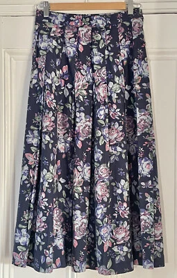 Женская винтажная плиссированная юбка миди 1990-х с синим цветочным принтом Laura Ashley Великобритания 10 VGC - Изображение 1 из 4