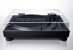 Panasonic Technics SL-1200MK7-K Turntable Black New in Box Direct Drive - Picture 1 of 15