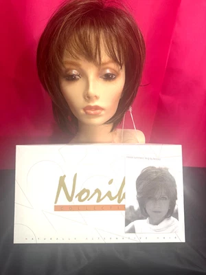 Peluca Noriko "Reese" castaño rojizo azúcar-R Foto 1 de 4