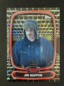 2025 Topps High Tek Stranger Things - Jim Hopper #7 Hawkins Lab /99 - Picture 1 of 2
