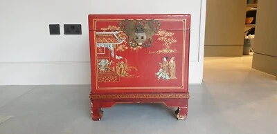 Antiguo cofre chino Foto 1 de 4