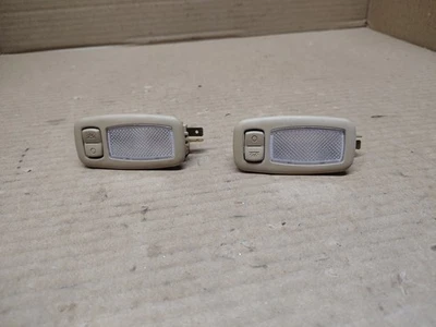 2011-14 Hyundai Sonata Roof Right Sun Visor Vanity Lamp Light  92882-3SXX Gold - Image 1 of 4