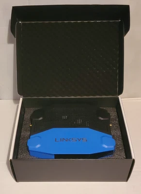 Linksys WRT1900AC 1300 Mbps 4 Port Dual-Band Wi-Fi Router, Missing Antenna - Image 1 of 4