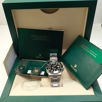 Nuevo de Lote Antiguo Pegatinas Completas 2022 Rolex Submariner Fecha Acero 41 mm Reloj Negro 126610 Foto 1 de 4