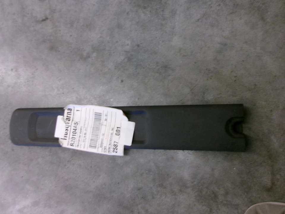 GUARDA DE TRANSPORTE HUSQVARNA AYP 577268801 FABRICANTE DE EQUIPAMENTO ORIGINAL - Imagem 1 de 1