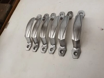  6  POIGNEES DE MEUBLE   ART DECO  Aluminium Brossé  - Photo 1/4
