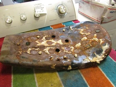 Kawasaki G4tr 1970 100 cc Trail Boss bandeja de asiento de metal. Foto 1 de 4