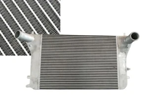 Intercooler de aluminio para VW Golf Jetta MK5/6 Passat B6 B7 Audi A3/S3 2.0 FSI TSI - Imagen 1 de 8