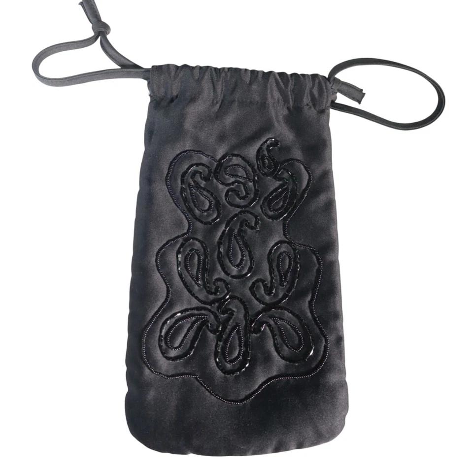 Bolso paraguas vintage Christian Dior “Parapluies” - Estuche con cordón satinado negro Foto 1 de 4