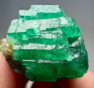 59 carati top ben terminato verde swat cristalli di smeraldo mazzo su matrice @PAK - Foto 1 di 23
