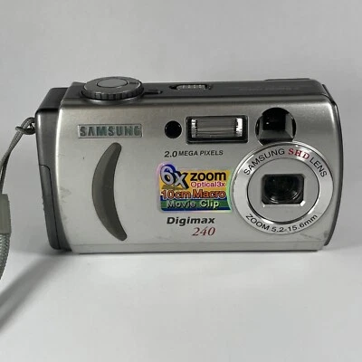 Samsung Digimax 240 2.0MP Compact Digital Camera Silver For Repair - Image 1 of 4
