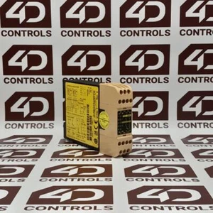 2005200 | jokab safety | Safety Relay  24VDC, Used - Picture 1 of 3
