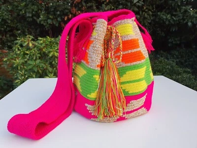 Mochila Wayu Подлинный Ручной Работы Mochila Wayuu - КОЛЛЕКЦИЯ ARCOIRIS -Arroyohond - Изображение 1 из 4