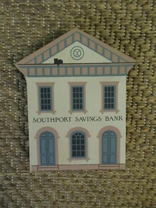 Cats Meow Village 1987 Market Series V Southport Bank Pine Retired Free Shipping - Picture 1 of 2