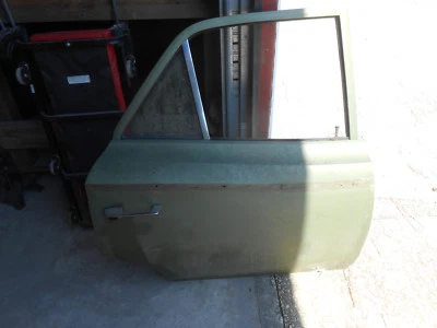  Dodge Coronet 440 1968 4 puertas puerta trasera lado del pasajero, pieza original Foto 1 de 4
