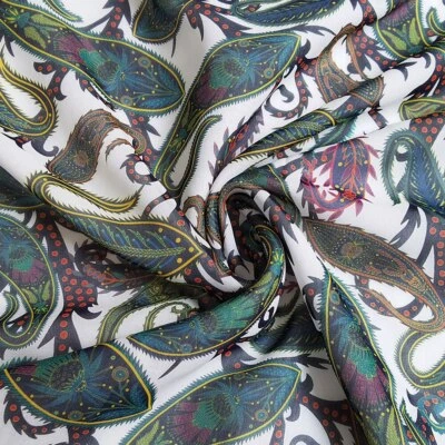 Tela de gasa Georgette de seda morera natural cachemira retro de 1 yarda X 1,35 metros Foto 1 de 4