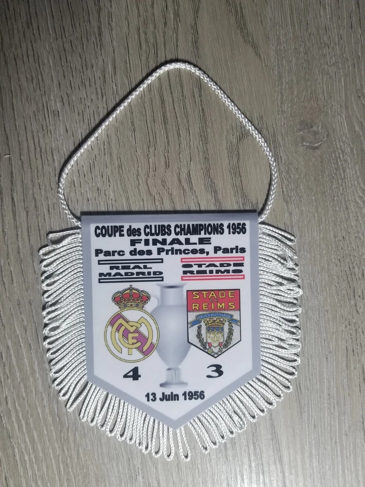 Fanion Finale  Coupe des Clubs Champions UEFA 1956  REAL MADRID - STADE de REIMS - Photo 1/1